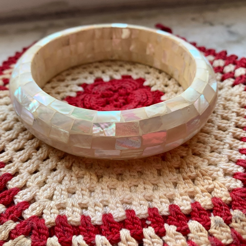 Vintage Mother of Pearl Mosaic Bangle - Gorgeous Rainbow Colors - MOP Jewelry